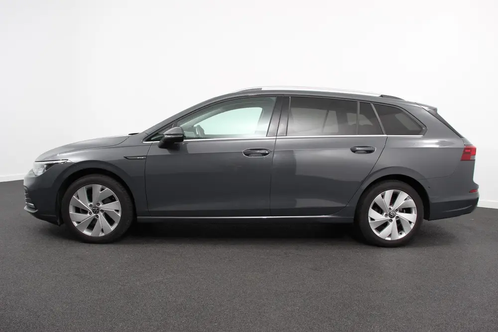 Volkswagen Golf 1.5 TSI 162 pk Variant Style DSG Navigatie C uit 2021, foto 6