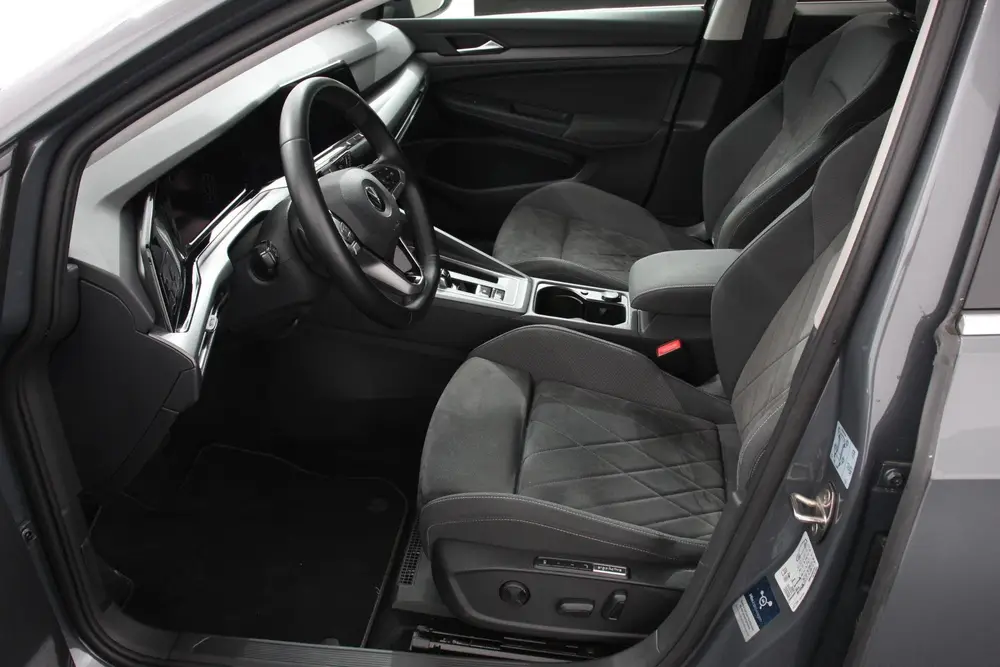 Volkswagen Golf 1.5 TSI 162 pk Variant Style DSG Navigatie C uit 2021, foto 7