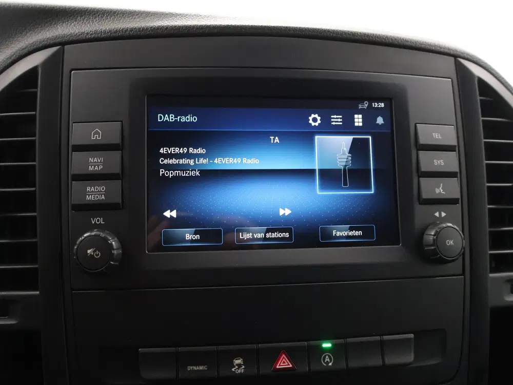 Mercedes-Benz Vito 114 CDI uit 2023, foto 14
