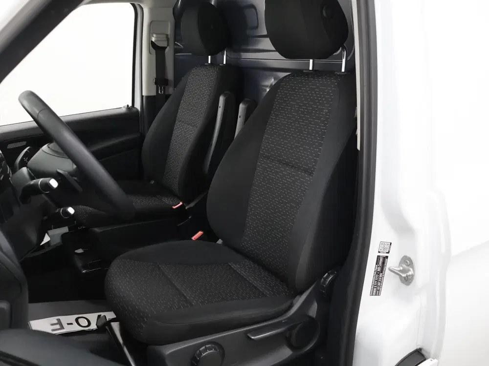 Mercedes-Benz Vito 114 CDI uit 2023, foto 8