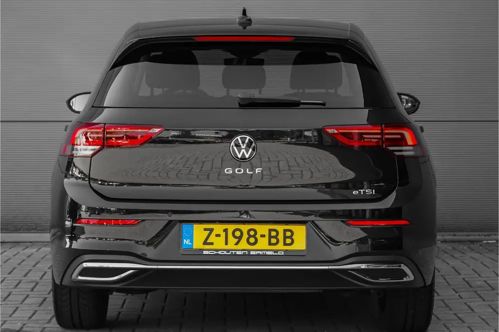 Volkswagen Golf 1.5 eTSI Move Style Pack ACC Camera 18" uit 2023, foto 12