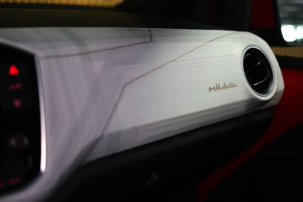 SEAT Mii CLIMATRONIC 52000 k SOH 90.4 % DAB BLU uit 2021, foto 18