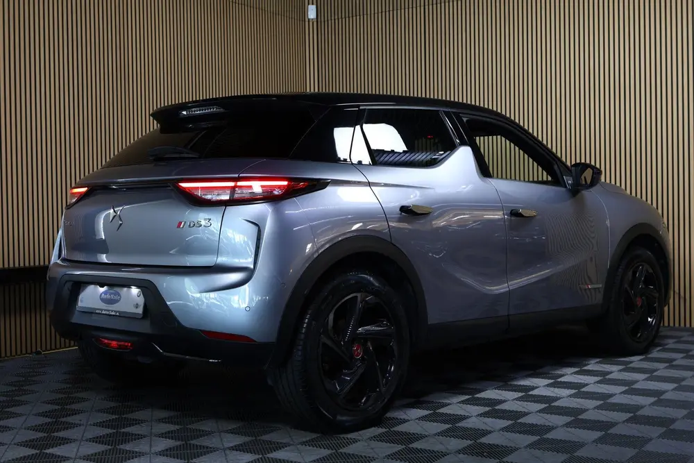 DS Automobiles 3 Crossback DS Ds 3 Crossback E-Tense PERFORMANCE AVM VIRTUAL NAVI HEADU uit 2020, foto 12