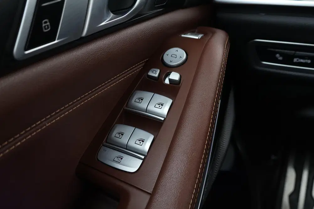 BMW X7 xDrive40i uit 2023, foto 15