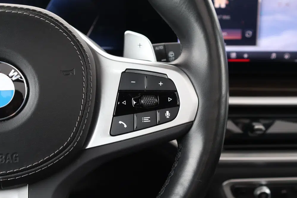 BMW X7 xDrive40i uit 2023, foto 19