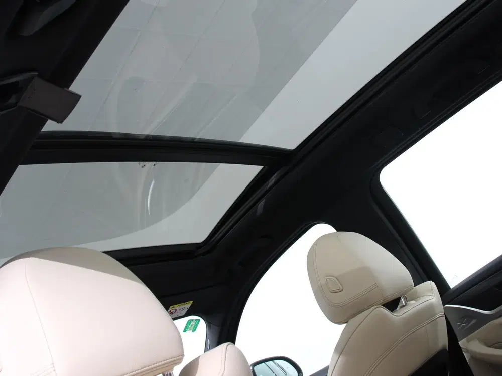 BMW X3 xDrive30e PHEV M Sport Demo auto Panorama uit 2023, foto 11