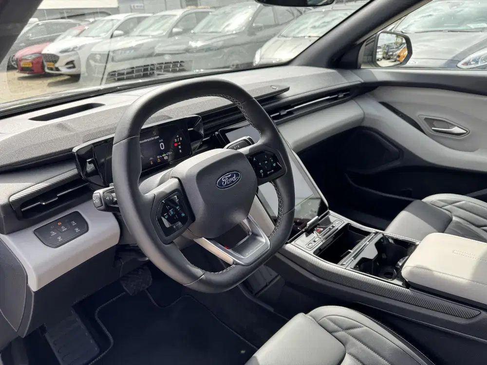 Ford Explorer Premium Extended Range RWD 77 kWh 286pk uit 2025, foto 10