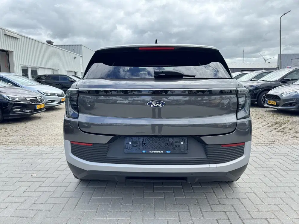 Ford Explorer Premium Extended Range RWD 77 kWh 286pk uit 2025, foto 3