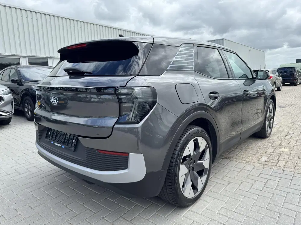 Ford Explorer Premium Extended Range RWD 77 kWh 286pk uit 2025, foto 4