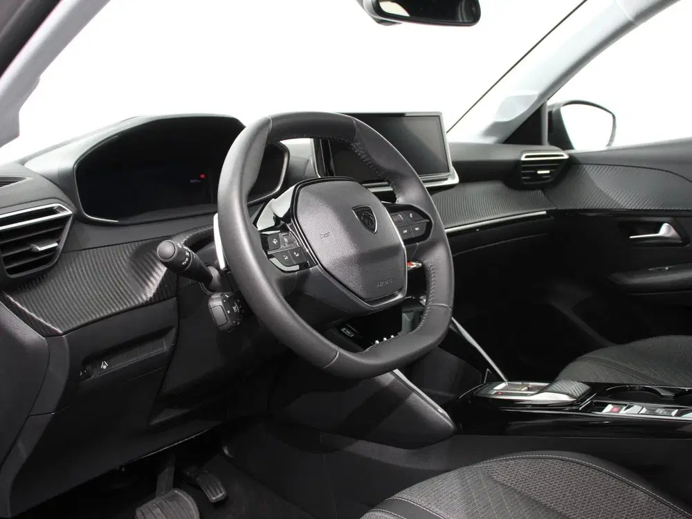 Peugeot 208 1.2 Hybrid 100PK Automaat Allure DEMO Navi uit 2025, foto 2