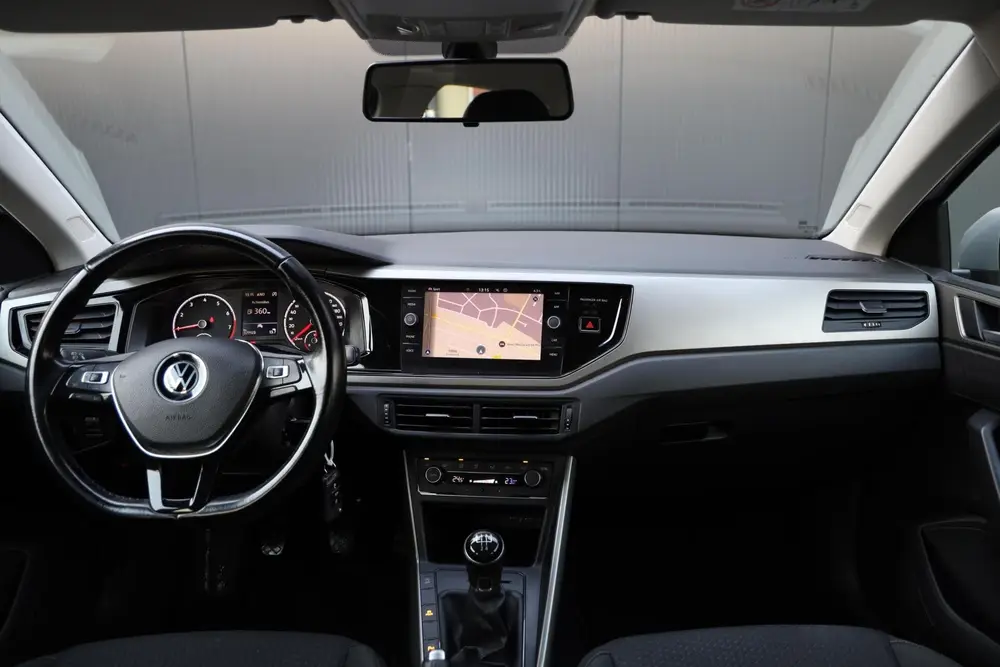 Volkswagen Polo 1.0 TSI 95pk Comfortline Business Navi Clima uit 2021, foto 4
