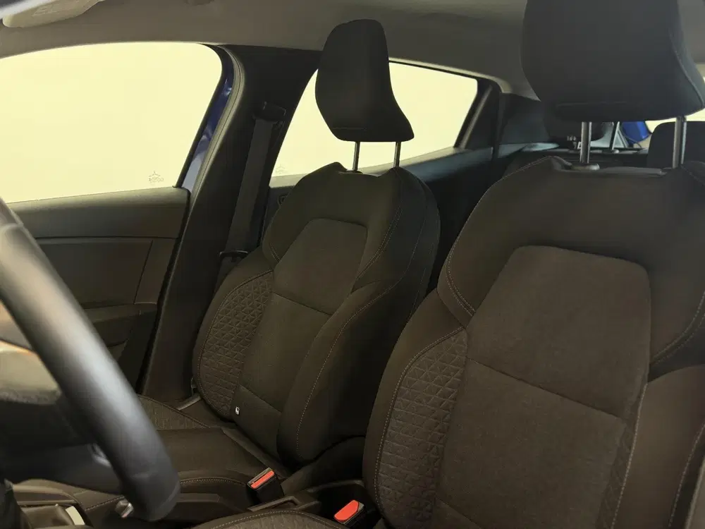 Renault Clio 1.0 TCe 90 Equilibre Airco Navigatie Cruis uit 2023, foto 8