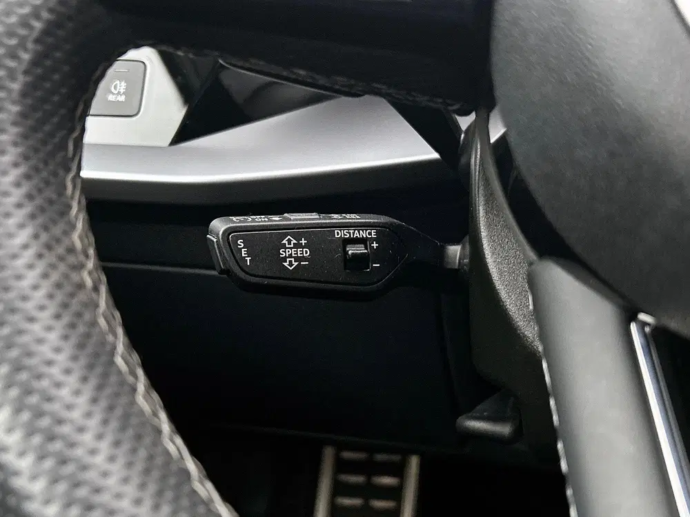 Audi A3 30 TFSI S edition DEMO Navigatie Apple C uit 2023, foto 8