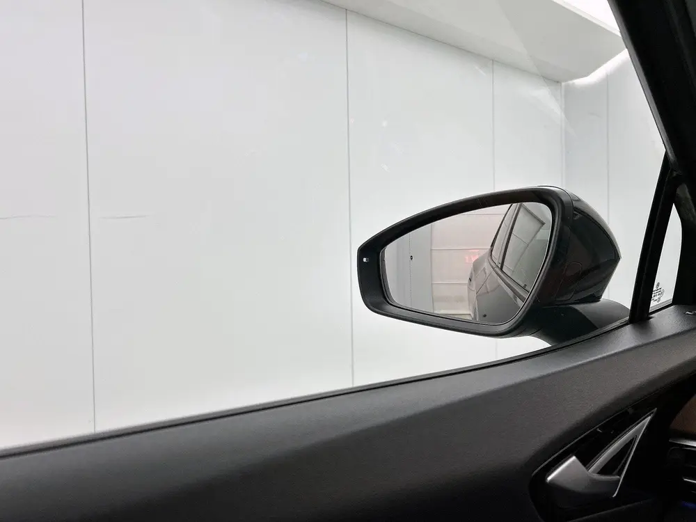 Volkswagen ID.4 Pro 77 kWh 204 PK| Warmtepomp | Panoramadak uit 2021, foto 17
