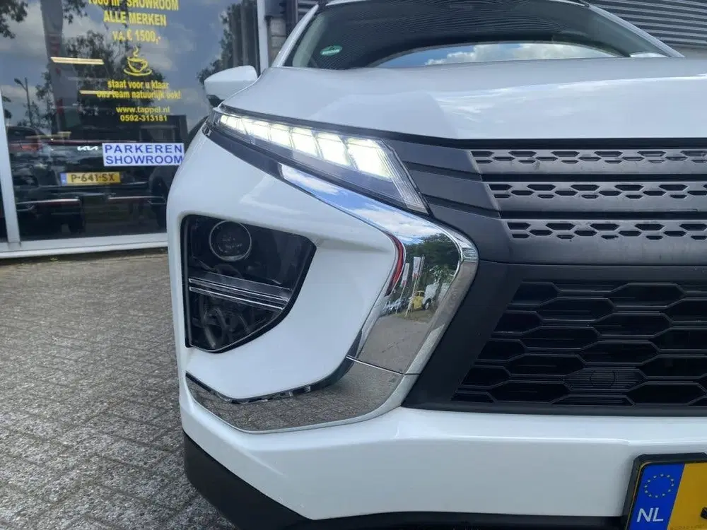 Mitsubishi Eclipse Cross 2.4 PHEV Prestige uit 2022, foto 4