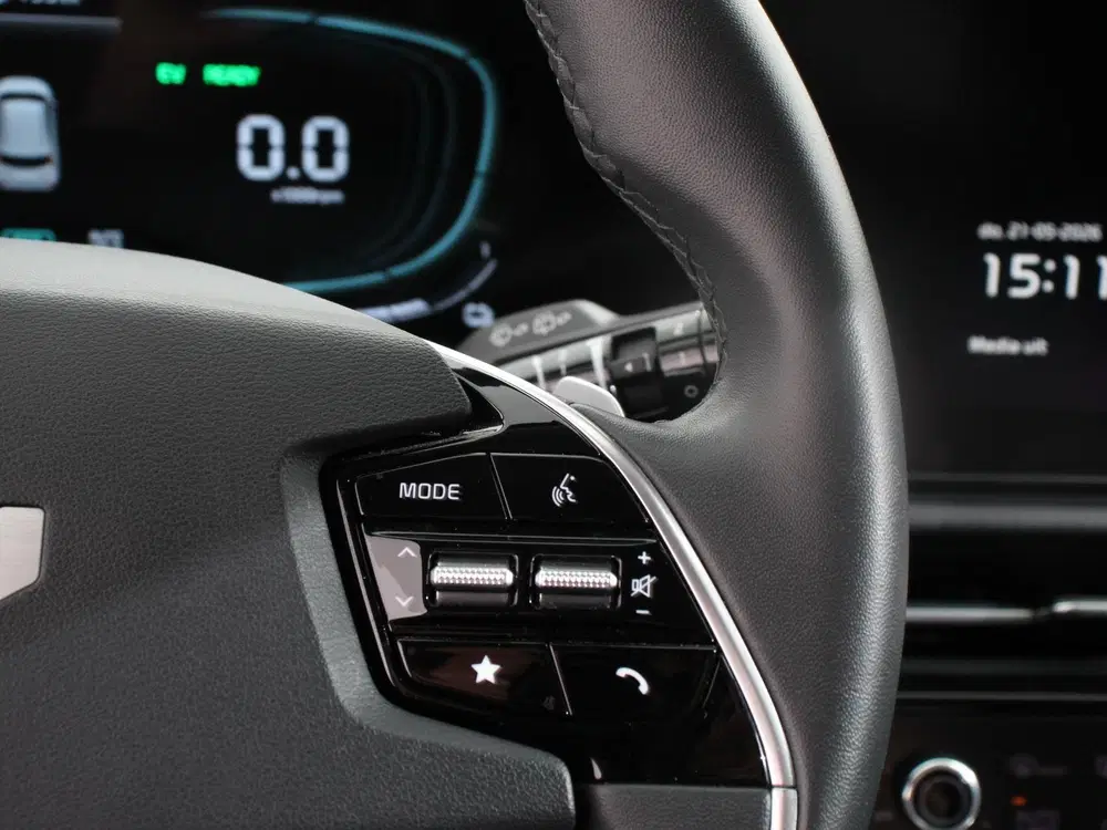 Kia Niro 1.6 GDi Hybrid DynamicLine DEMO Navigatie uit 2024, foto 13