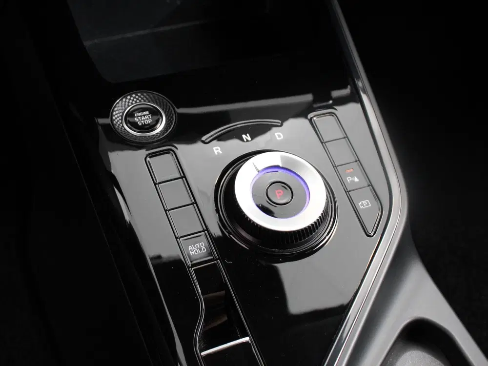 Kia Niro 1.6 GDi Hybrid DynamicLine DEMO Navigatie uit 2024, foto 14