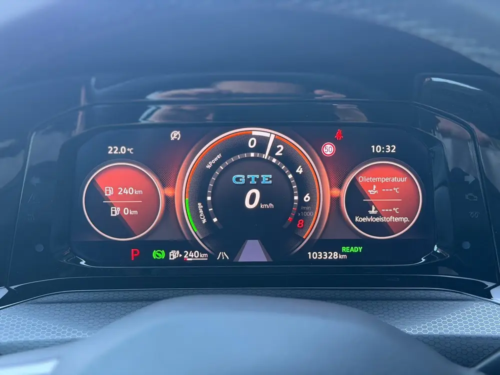 Volkswagen Golf 1.4 eHybrid GTE Panorama ACC IQ Light LED Ca uit 2022, foto 16