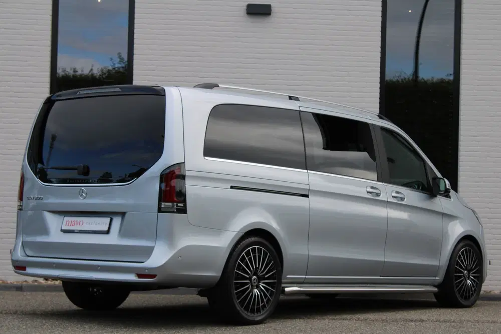 Mercedes-Benz EQV 300 L3 uit 2024, foto 9