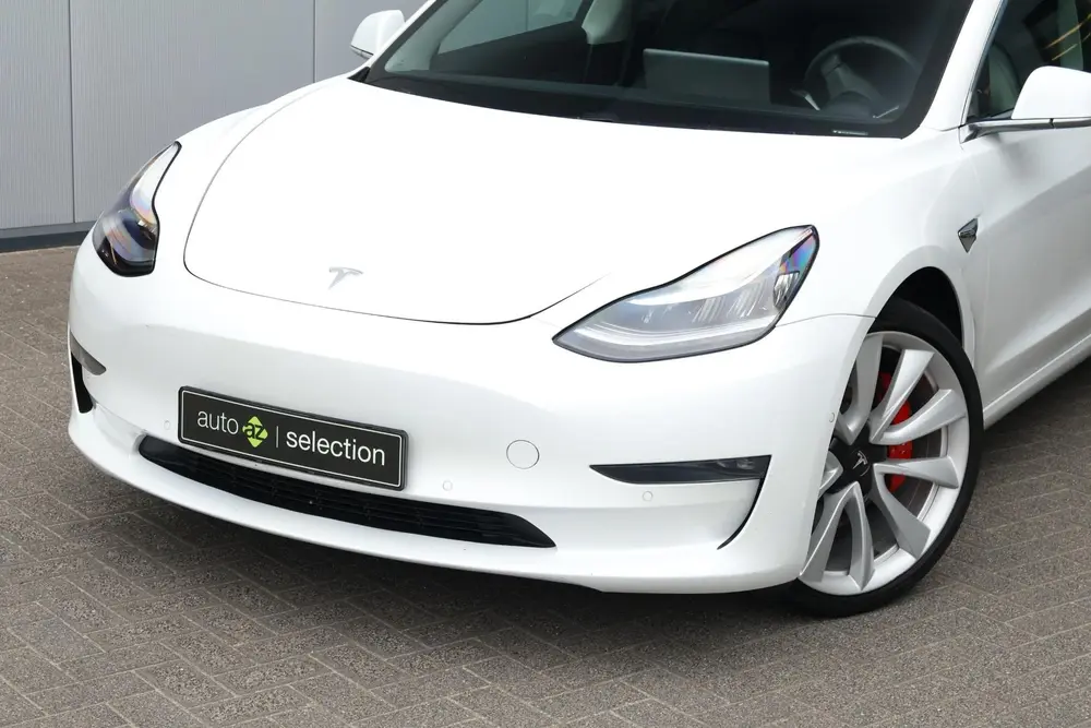 Tesla Model 3 Performance AWD 75 kWh / SoH 87,6% / Panoramad uit 2019, foto 4