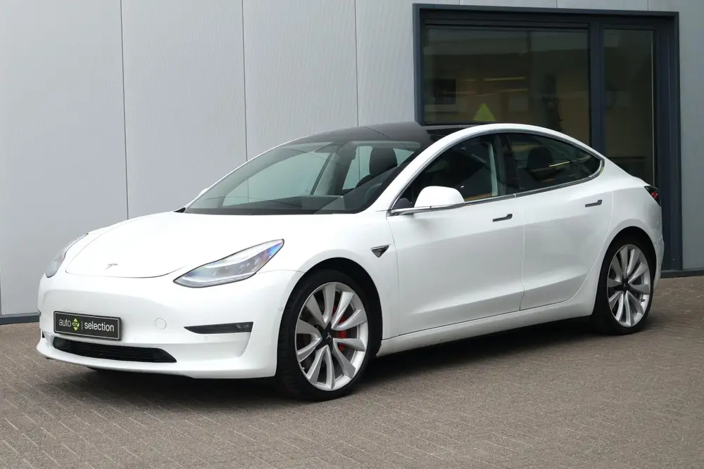 Tesla Model 3 Performance AWD 75 kWh / SoH 87,6% / Panoramad uit 2019, foto 7
