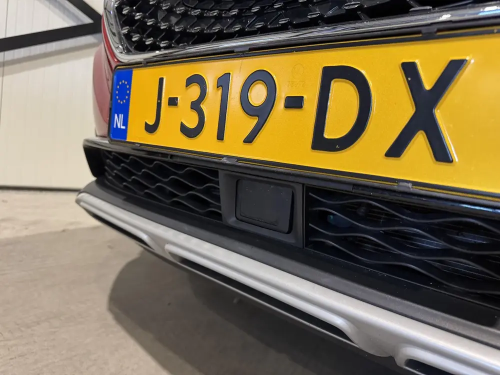 MG ZS EV Luxury 45 kWh | leder | panorama | navi | uit 2020, foto 20