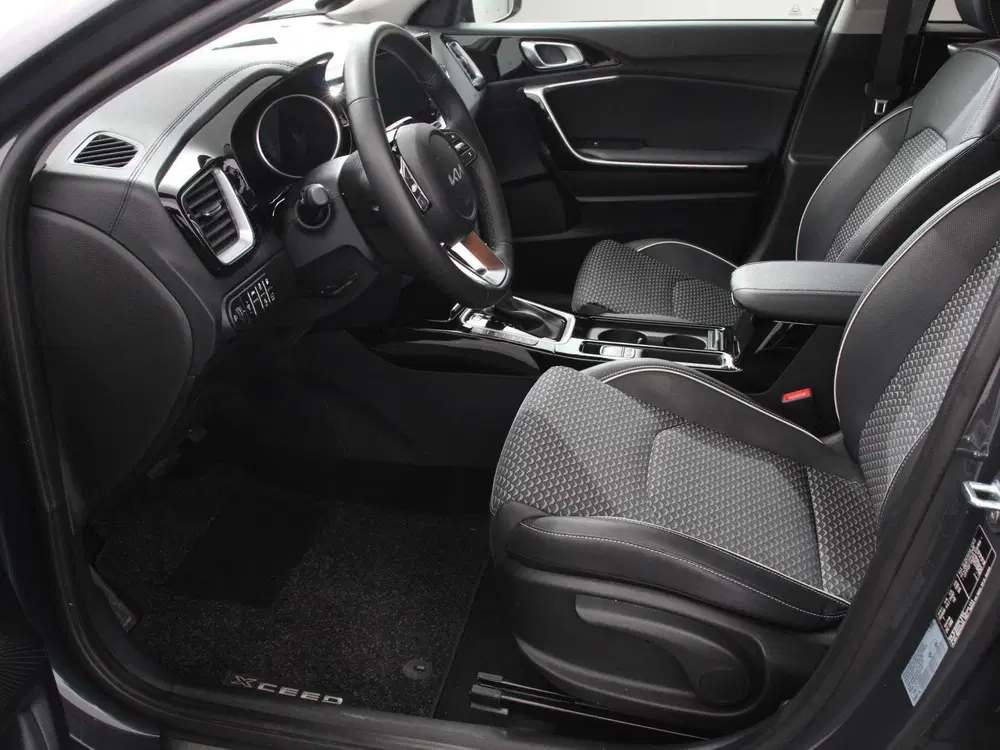 Kia XCeed 1.6 GDi PHEV Automaat DynamicLine DEMO Nav uit 2023, foto 9