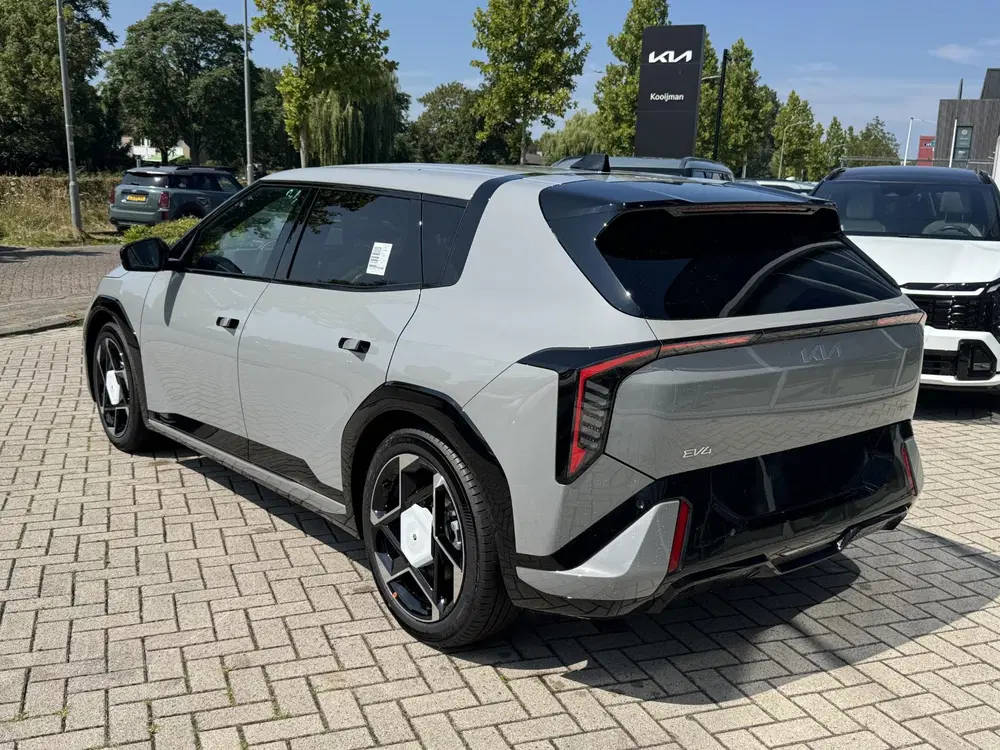 Kia EV4 GT-Line Business Edition 81.4 kWh uit 2026, foto 4
