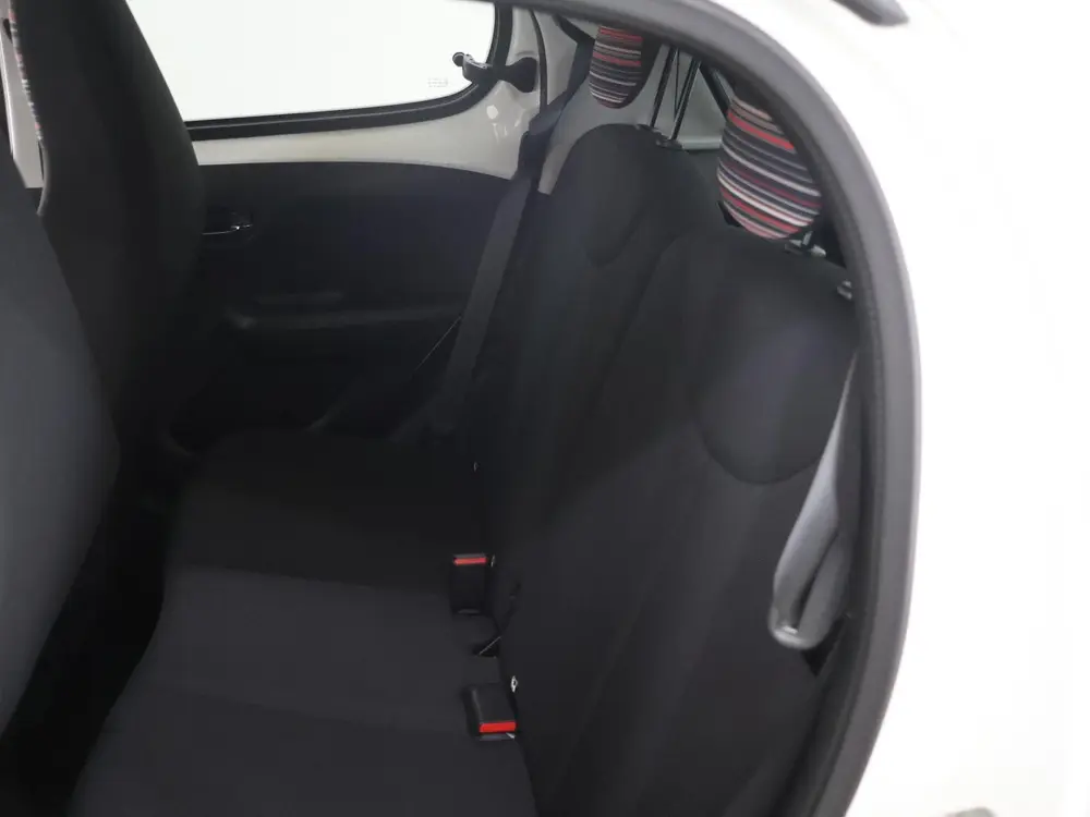Citroën C1 Citroen C1 1.0 VTi Shine uit 2019, foto 11