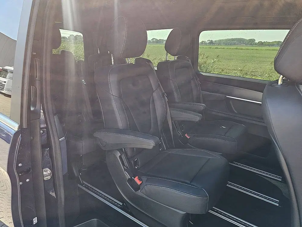 Mercedes-Benz EQV 300 wltp 364 kms 90kwh uit 2024, foto 16