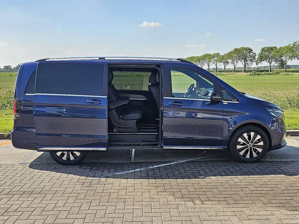 Mercedes-Benz EQV 300 wltp 364 kms 90kwh uit 2024, foto 18