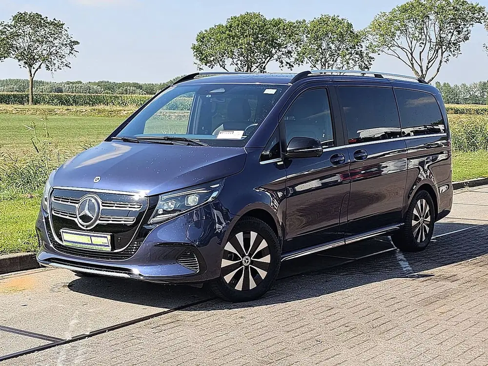 Mercedes-Benz EQV 300 wltp 364 kms 90kwh uit 2024, foto 2