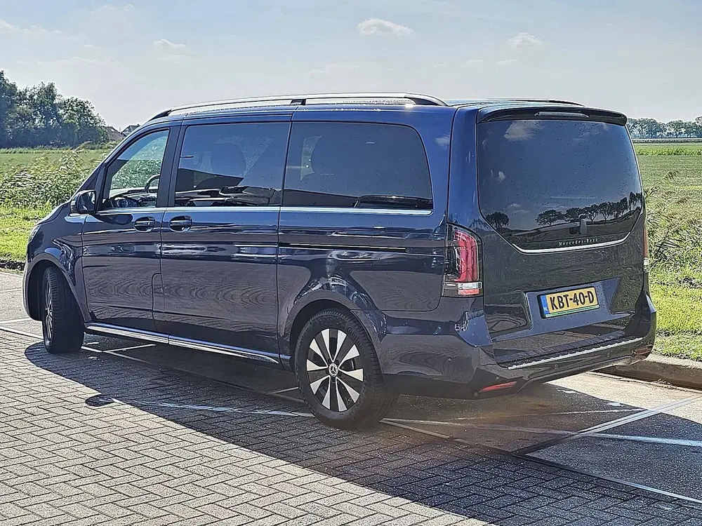 Mercedes-Benz EQV 300 wltp 364 kms 90kwh uit 2024, foto 6