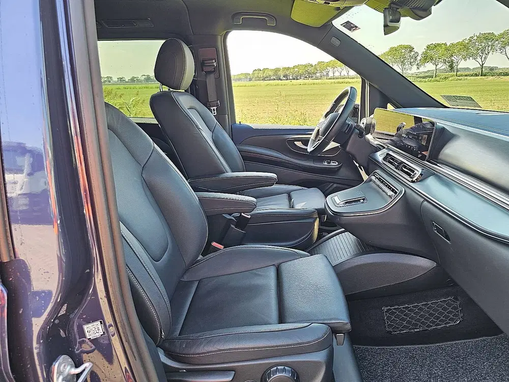 Mercedes-Benz EQV 300 wltp 364 kms 90kwh uit 2024, foto 7
