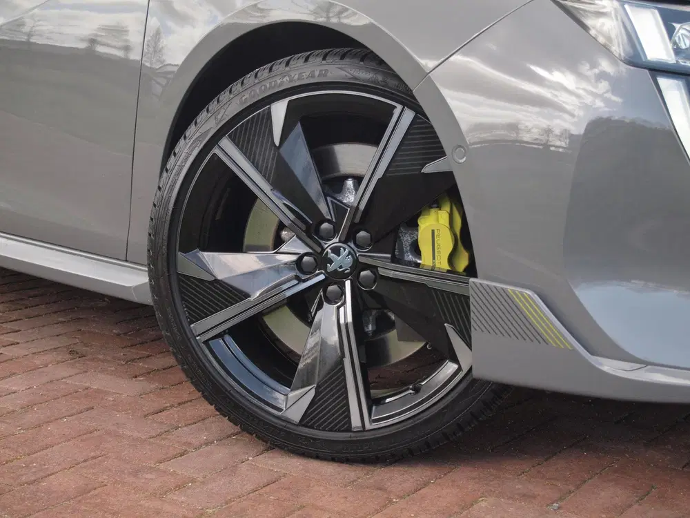 Peugeot 508 1.6 HYbrid Peugeot Sport Engineered uit 2021, foto 13