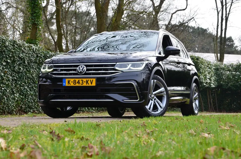Volkswagen Tiguan 1.5 TSI R-Line Business+ Automaat/Navi/Pdc uit 2021, foto 12