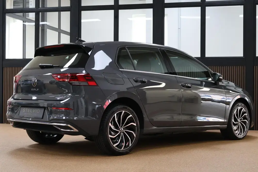 Volkswagen Golf 1.4 eHybrid Style DSG | 204 PK | 10.500 km! uit 2022, foto 7