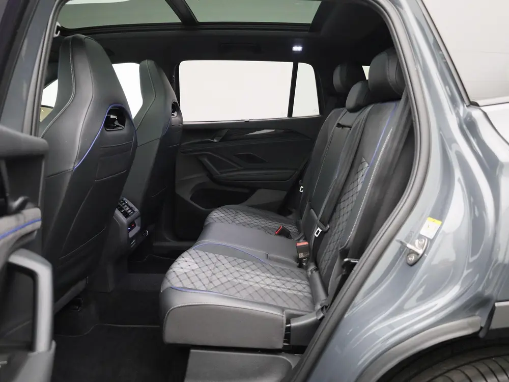 Volkswagen Tayron 1.5 eHybrid R-Line Edition 204 PK| Origine uit 2025, foto 12