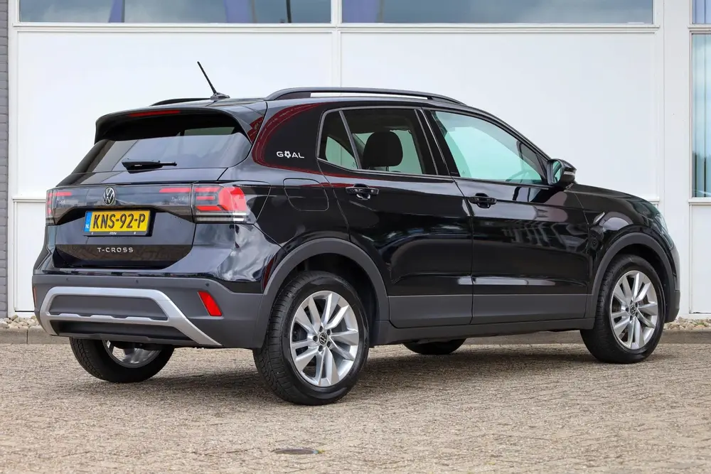 Volkswagen T-Cross 1.0 TSI 95pk Life Edition | Navigatie | A uit 2025, foto 2