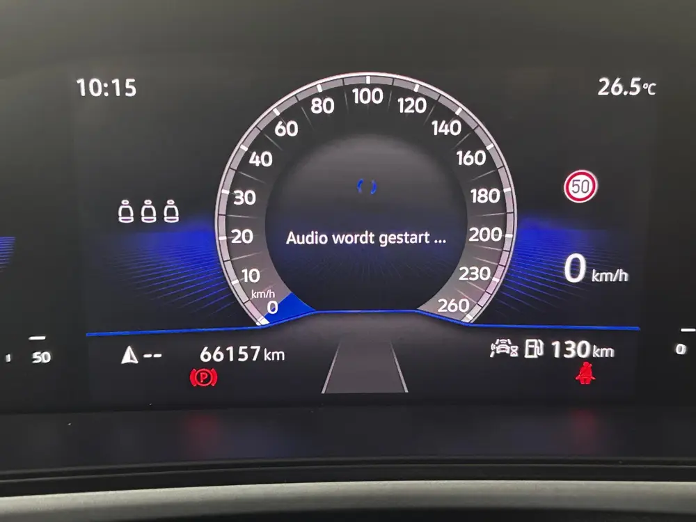 Volkswagen T-Roc 1.0 TSI Life | NAVIGATIE | PARKEERSENSOREN uit 2022, foto 4