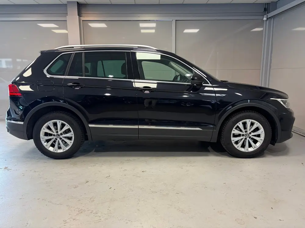 Volkswagen Tiguan Life Business 1.5 TSi | LED | Navigatie | uit 2021, foto 4