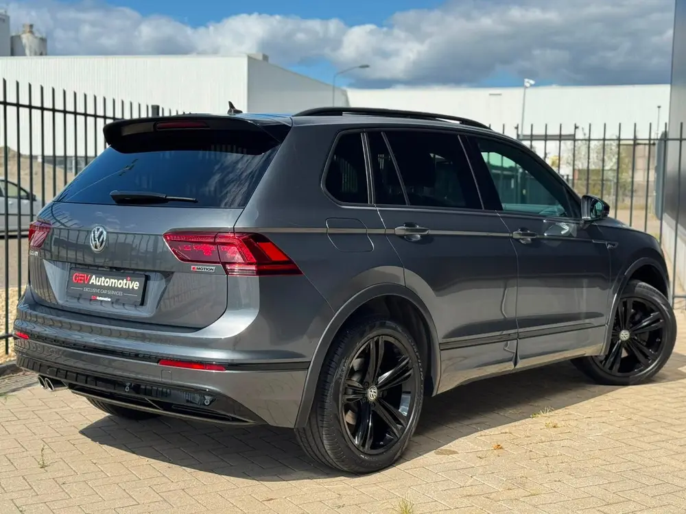 Volkswagen Tiguan 2.0 TSI 4Motion R-Line Pano Camera Trekhaa uit 2019, foto 8