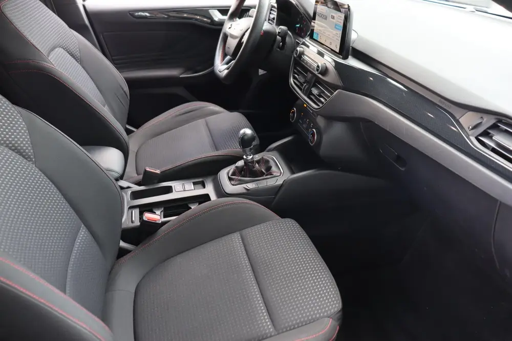 Ford Focus 1.0 EcoBoost ST Line Bus org NL uit 2019, foto 10