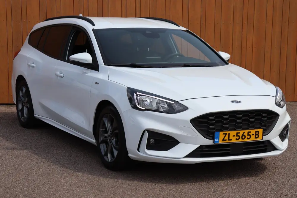 Ford Focus 1.0 EcoBoost ST Line Bus org NL uit 2019, foto 2