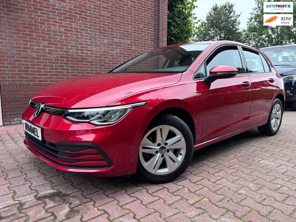 Volkswagen Golf 1.0 TSI Life uit 2020