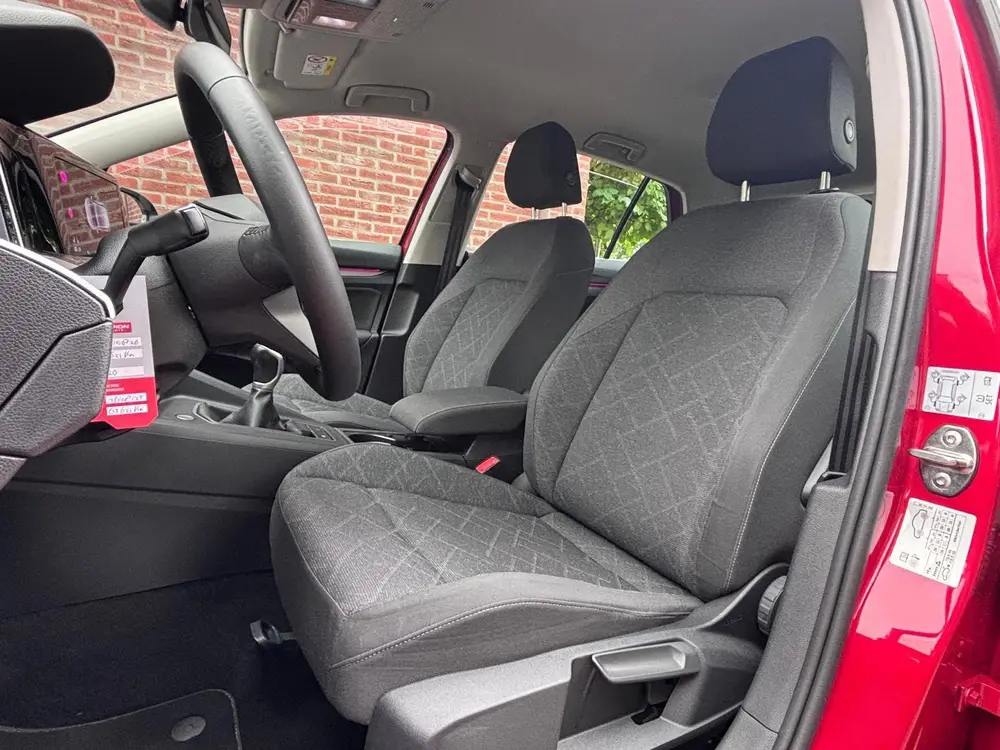 Volkswagen Golf 1.0 TSI Life uit 2020, foto 12