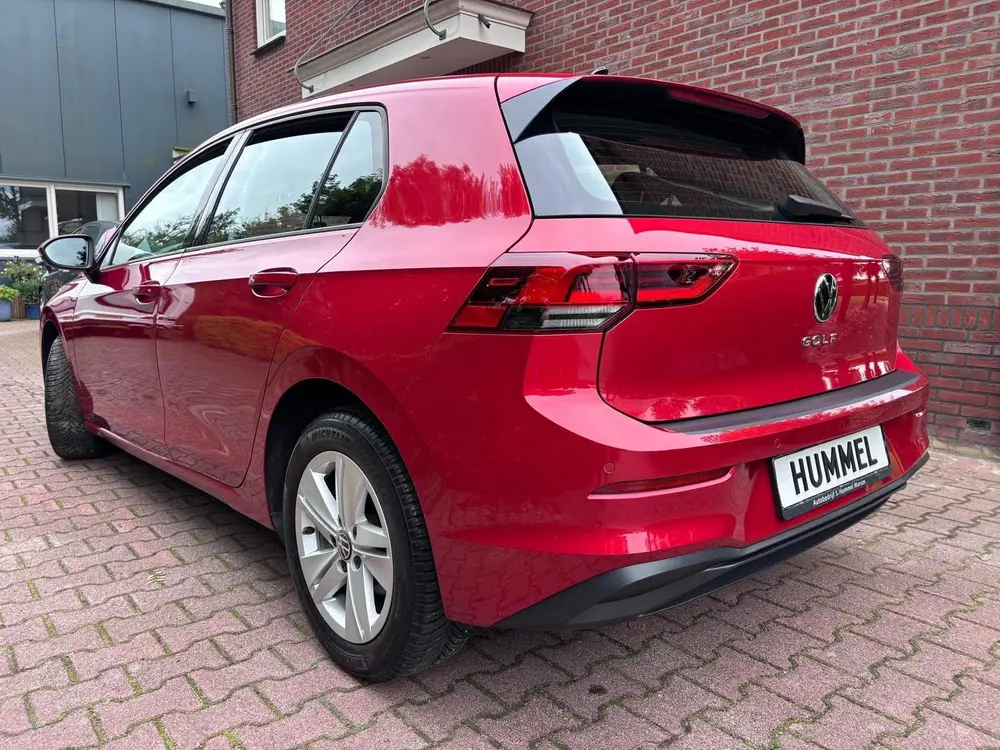 Volkswagen Golf 1.0 TSI Life uit 2020, foto 2