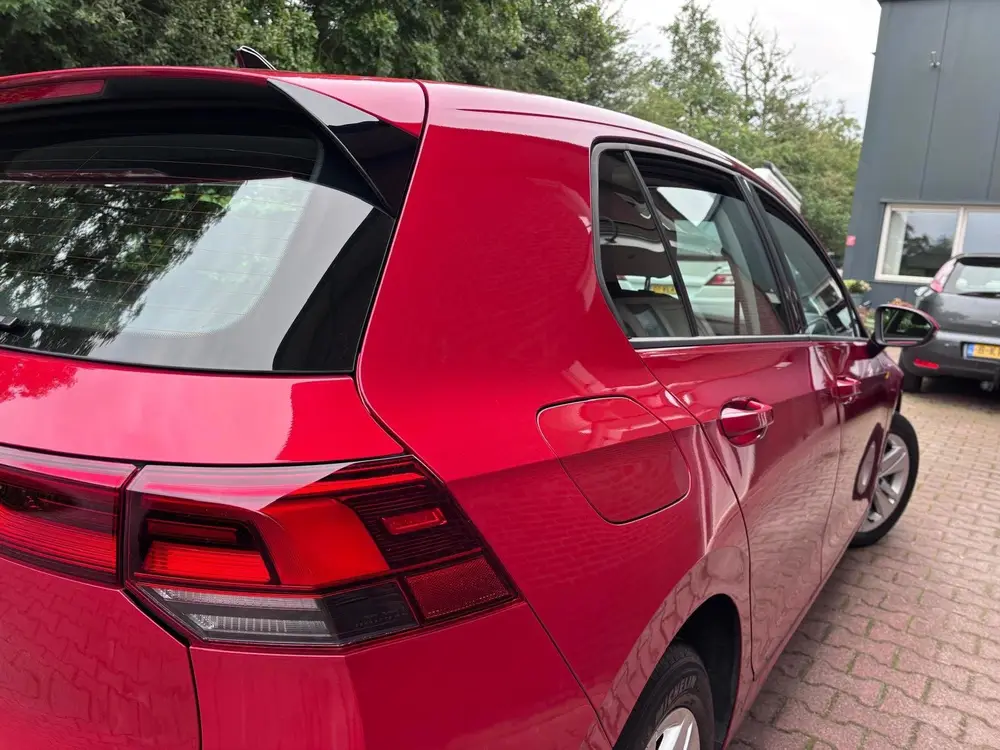 Volkswagen Golf 1.0 TSI Life uit 2020, foto 9