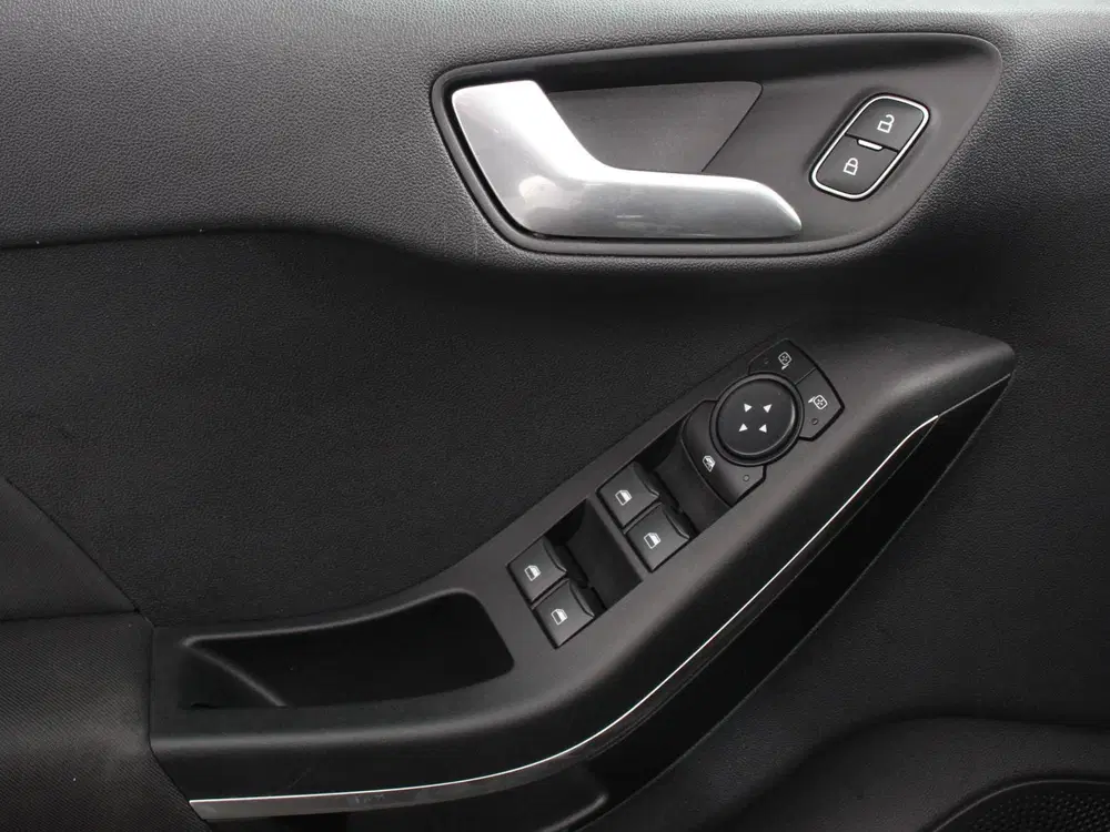 Ford Fiesta 1.0 125pk Titanium Navigatie Climate contr uit 2023, foto 10
