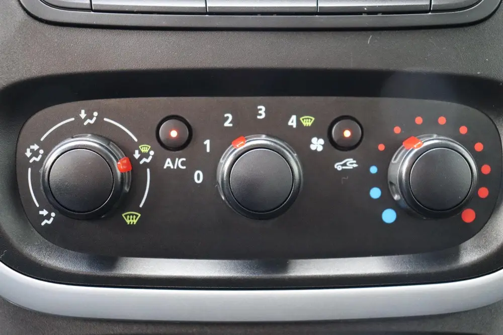 Renault Trafic 1.6 dCi 88kw Zen 9-persoons 14386 uit 2019, foto 18